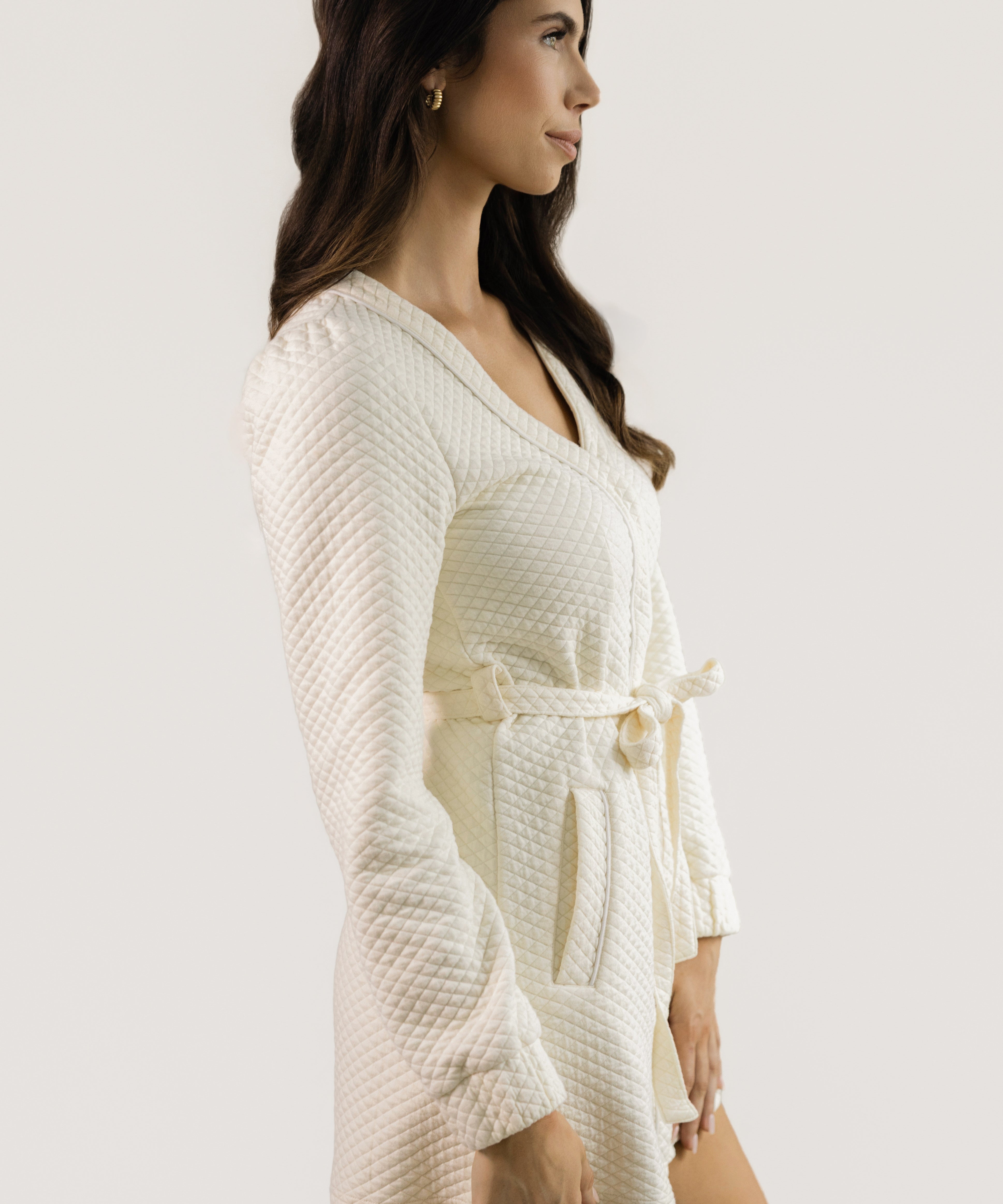 The Frame Robe - Ivory